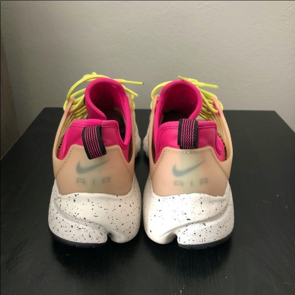 Shoes - Picture 2 of 2